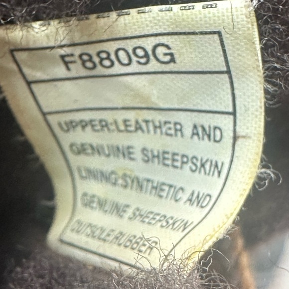 UGG Brown “”Adirondack Il” Shearling Lined Weatherproof Leather Boots Women’s 8 - Picture 14 of 15